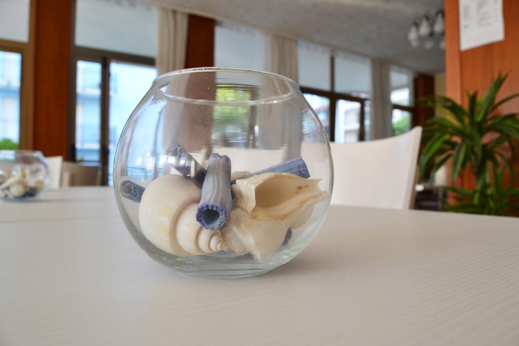 Hotel Midi Lido di Jesolo Luaran gambar