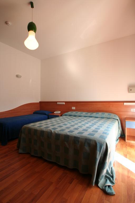 Hotel Midi Lido di Jesolo Luaran gambar